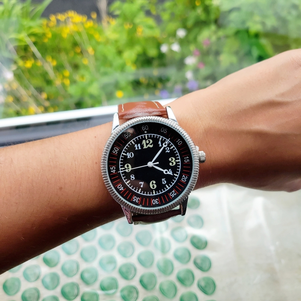 Classic Watch - image 2